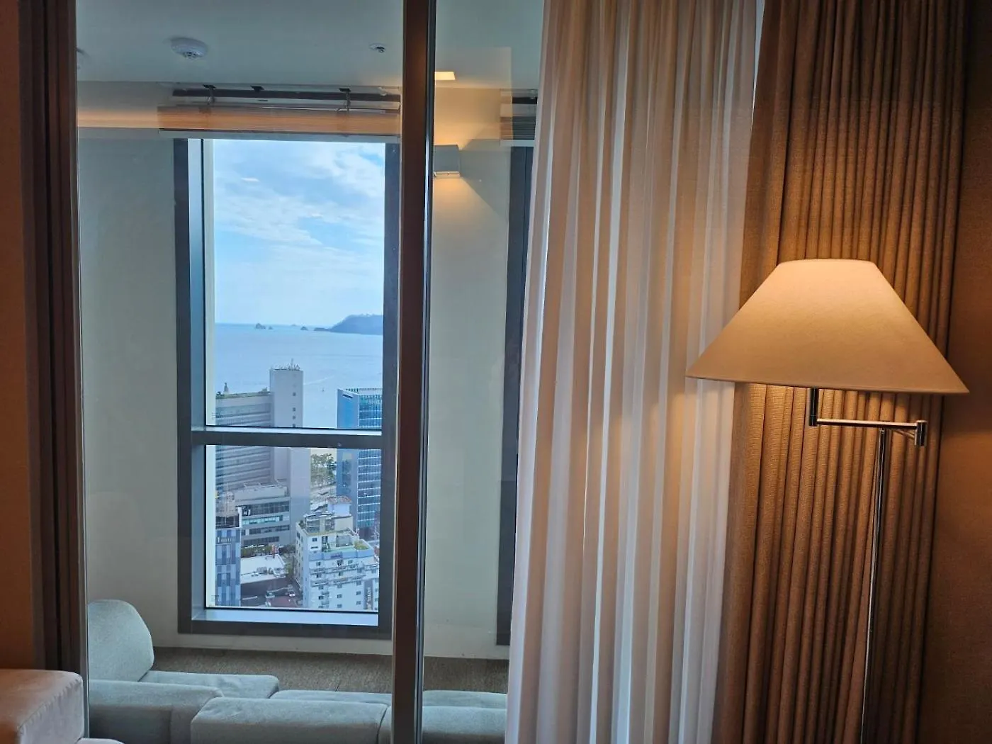 Haeundae La Mer Busan Hotel