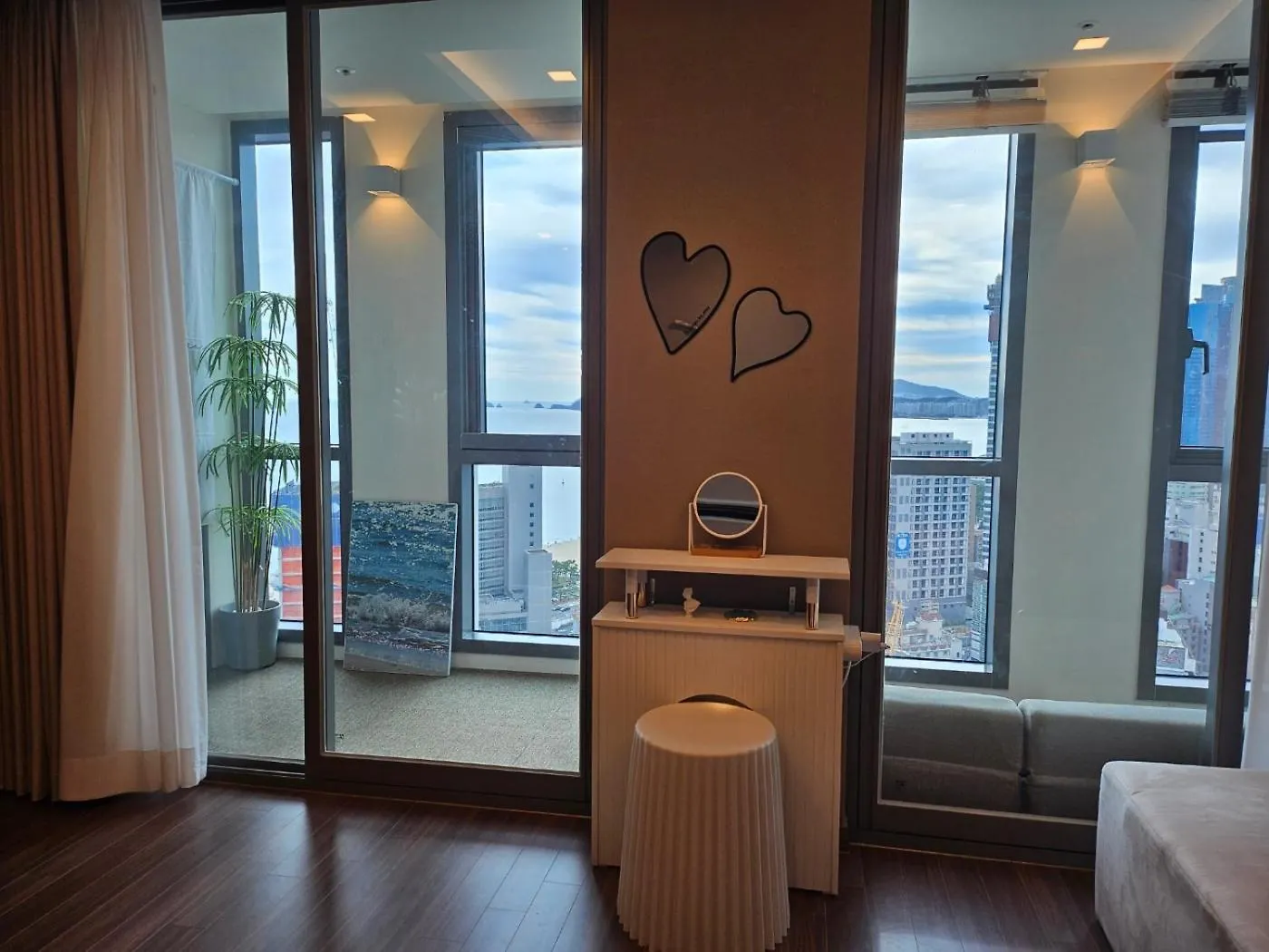 Haeundae La Mer Pusan Hotel