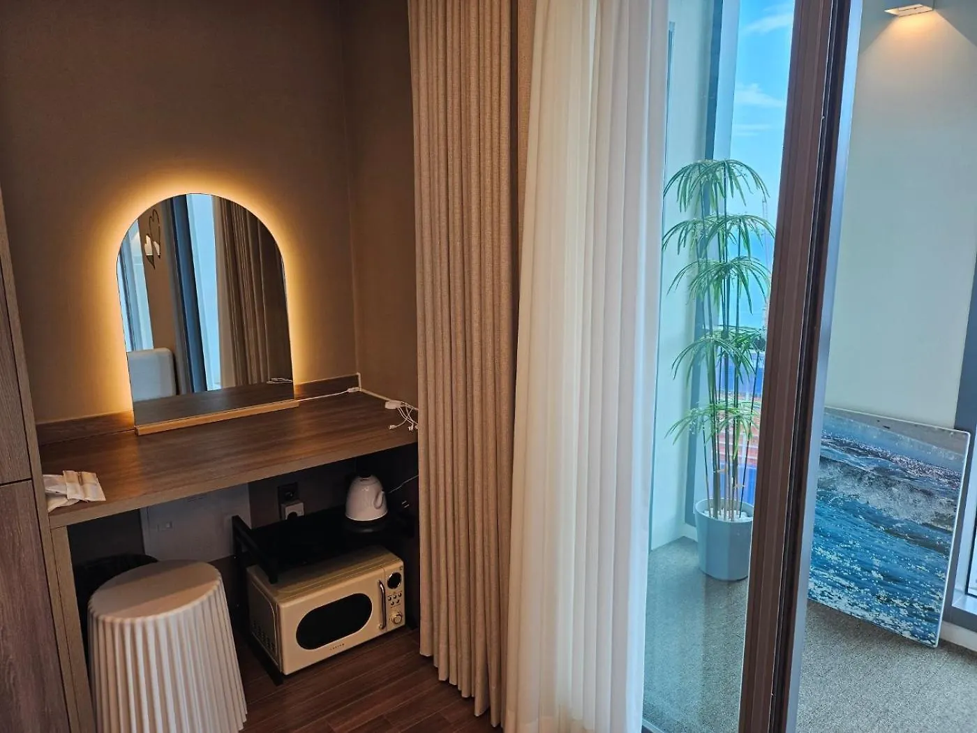 Hotel Haeundae La Mer Busan