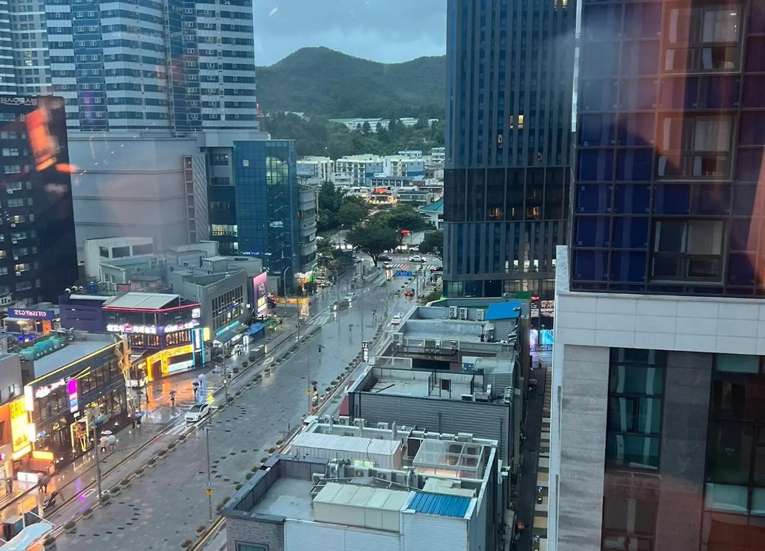 Haeundae La Mer Busan Hotel