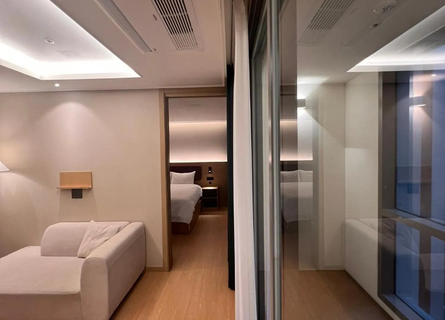 Hotel Haeundae La Mer Busan